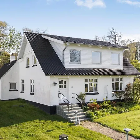 Feriehus Cozy In With House Sea View Brovst